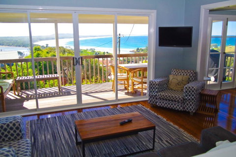 Awesome View, 4 View Street - Accommodation BNB 0