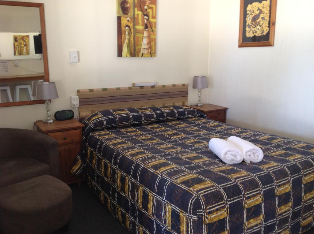 Ayr QLD Accommodation BNB