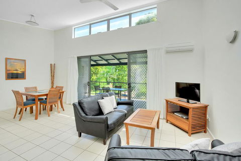 Baden 46 - Rainbow Shores, Walk To Beach, Top Floor, Air Conditioned Unit, Pools - Accommodation BNB 0