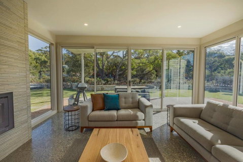 Baileys Beach House - Accommodation BNB 3