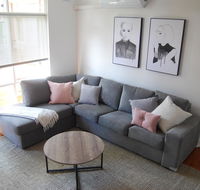Balcony Retreat Apartment by Ready Set Host - Accommodation BNB