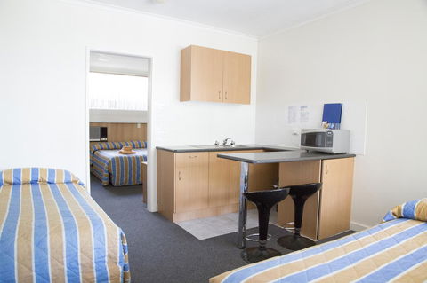 Bamboo Motor Inn - Accommodation BNB 0