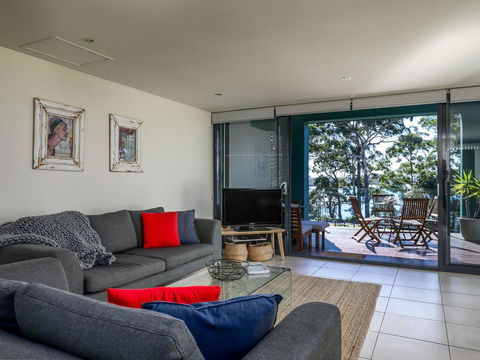 Bay Breeze (By Jervis Bay Rentals) - Accommodation BNB 1