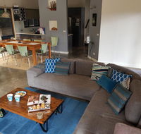 Bay Breeze Holiday Home - Accommodation BNB