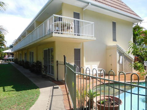 Bayshores Apartment Hervey Bay - Accommodation BNB 0