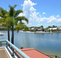 Bayz Maroochy Waters - Accommodation BNB
