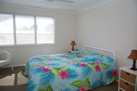 Beach Club 2, 5 Gowing Street - Accommodation BNB 2