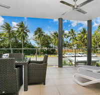 Beachfront Apartment with Ocean Views 4 - Accommodation BNB