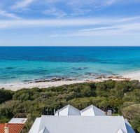 Beachfront on Eagle Bay - Accommodation BNB
