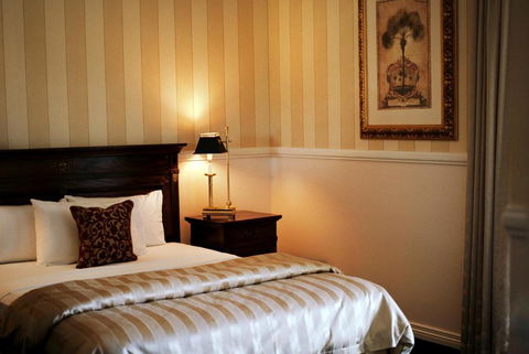 Redearth Boutique Hotel - Accommodation BNB 0
