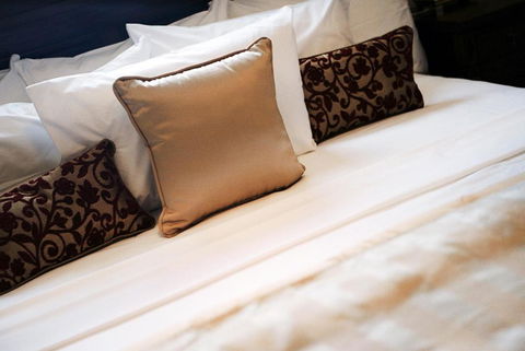 Redearth Boutique Hotel - Accommodation BNB 2