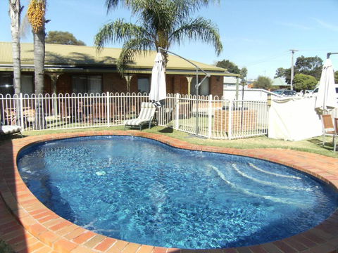 Regency Court Motel - Accommodation BNB 3
