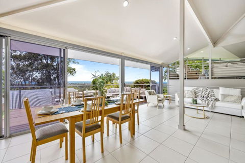 Relax In Buderim - Water Views - Accommodation BNB 2