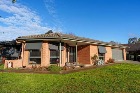 Relaxing 3bd In Tranquil Setting - Accommodation BNB 0
