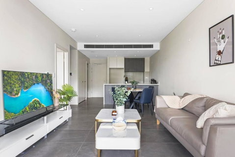 Resort Style Living One Bedroom Apt Olympic Park - Accommodation BNB 0