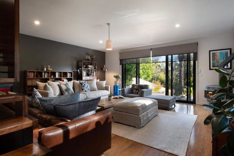 Retreat 34A - Accommodation BNB 2