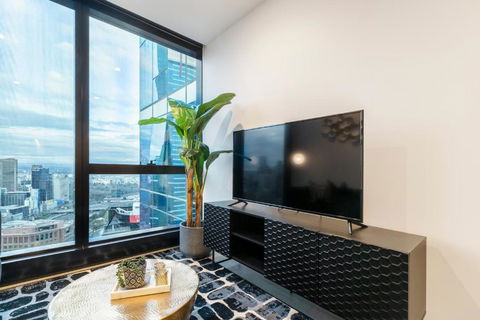 Ritzy Apartment In Iconic Australia 108 With Views - Accommodation BNB 3