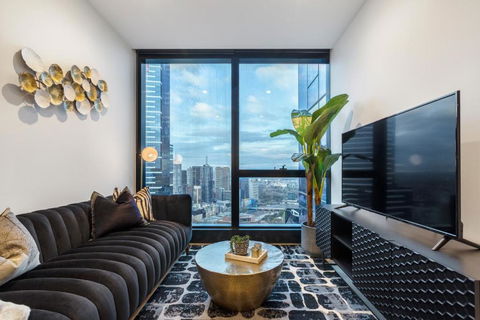 Ritzy Apartment In Iconic Australia 108 With Views - Accommodation BNB 1