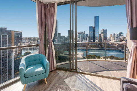 River-View Unit With Rooftop Pool Near Museums - Accommodation BNB 2