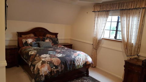 Riverside Vintage Home - Accommodation BNB 3