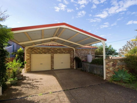 Salamander Beach Front - Accommodation BNB 2