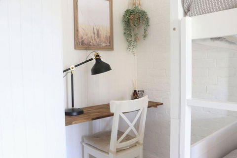 Rustic Chic 200 Metres From CBD - Accommodation BNB 2