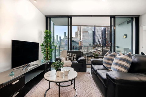 Rooftop Pool 2BR Apartment At Marvel Stadium With Free Parking - Accommodation BNB 1