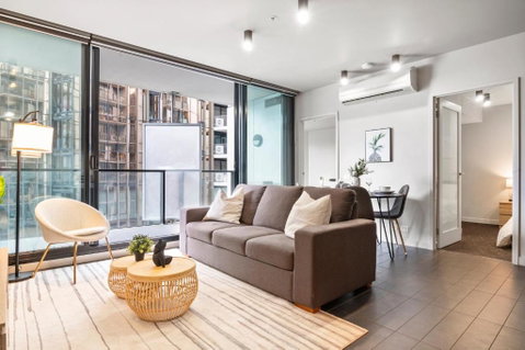 Rooftop Pool 2BR Apt At Marvel Stadium With Free Parking - Accommodation BNB 0