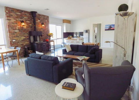 Rooks Edge - Accommodation BNB 3