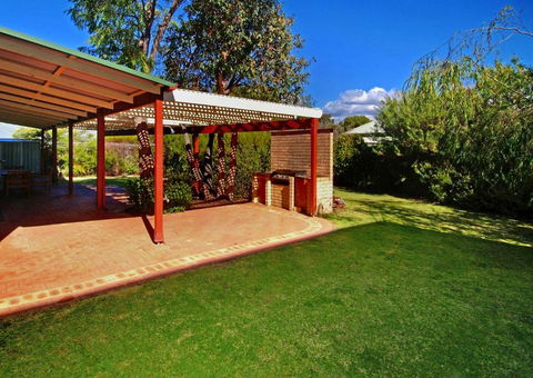 Rosewood Cottage - Accommodation BNB 3