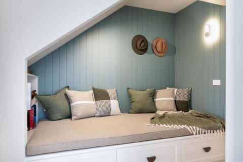 Rosewood Retreat New Luxury Home - Accommodation BNB 3