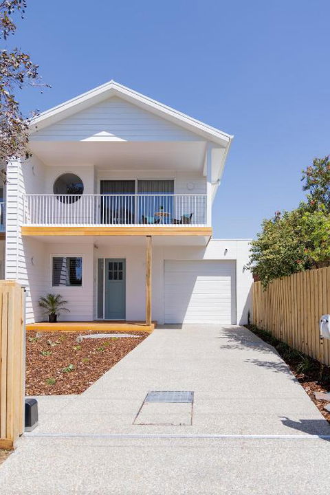 Rosewood Retreat New Luxury Home - Accommodation BNB 1