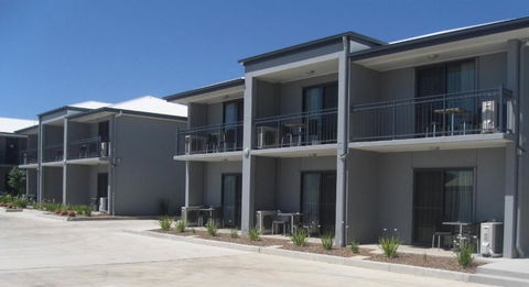 Royal Motel Miles - Accommodation BNB 0