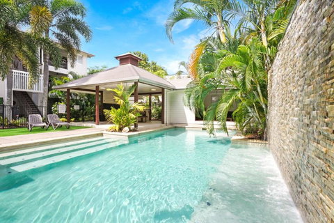 Royal Pavillions City Escape - Accommodation BNB 0