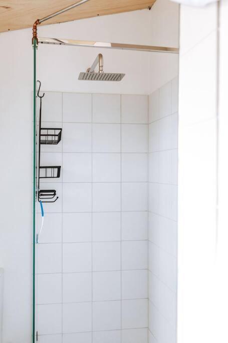 S U N S E T S H A C K Binalong - Accommodation BNB 1
