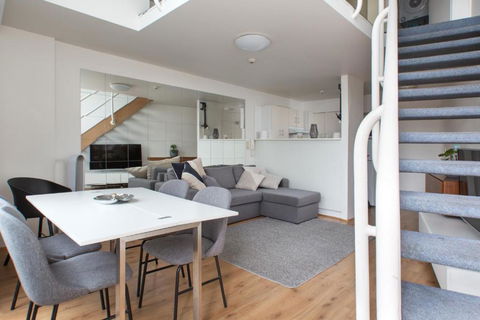 S203S - The Loft By Darling Harbour - Accommodation BNB 1