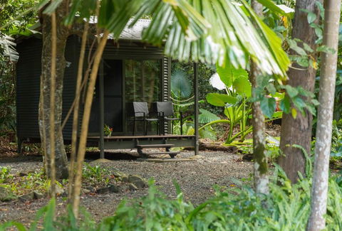 Safari Lodge - Accommodation BNB 2
