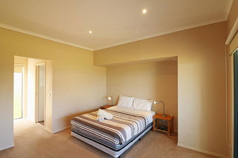 Saltwater Apartments - Accommodation BNB 2