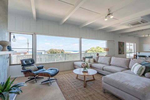 Saltwater Terrace With Panoramic Ocean Views - Accommodation BNB 0