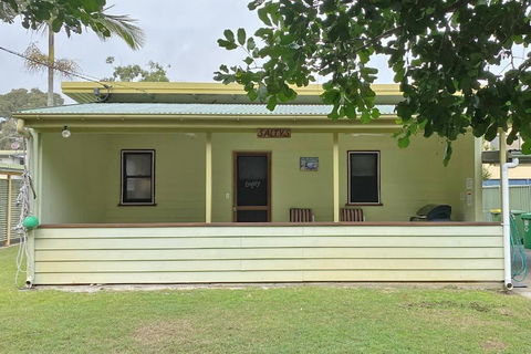 SALTYS AMITY POINT - Accommodation BNB 0