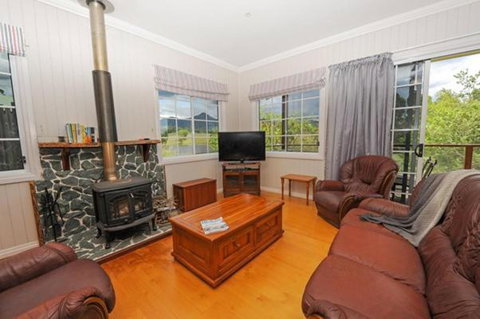 Samford Lakes - Accommodation BNB 2