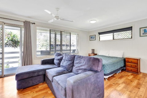 Sanctuary Lakes Fauna Retreat - Accommodation BNB 1