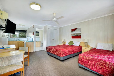 Sanctuary Lakes Fauna Retreat - Accommodation BNB 3