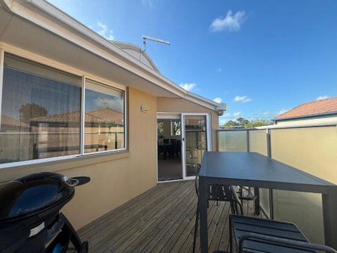 Sandpiper 10 - Close To Town And Beach - Accommodation BNB 3