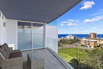 Sandy Cove Apartment The Entrance 48b with Accommodation BNB
