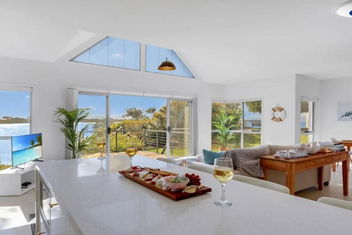 Sandy Cove with Accommodation BNB