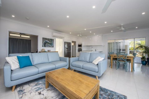 Sandy Decks - Accommodation BNB 3
