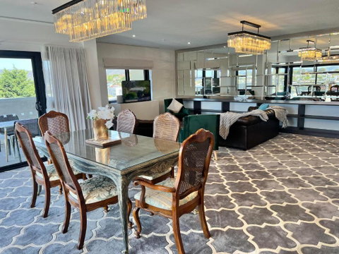 Sixty Six Boutique Apartments - Accommodation BNB 1