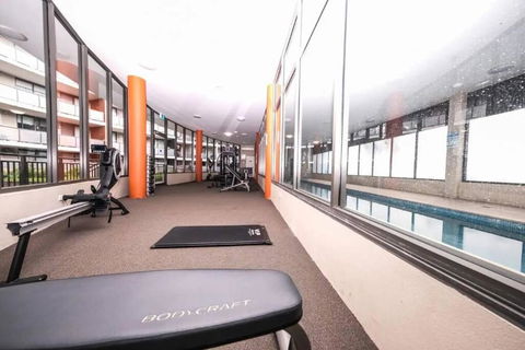 Spacious 3bed Apt With Pool & Gym Near Parramatta - Accommodation BNB 2