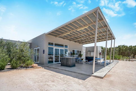 Tasman Holiday Parks - Denham Seaside - Accommodation BNB 1